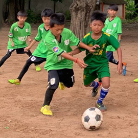 캄보디아 WEFC 껀달 축구교실