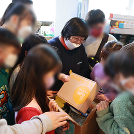 Blue Bird Community Children’s Center Lunar New Year grocery kit support
