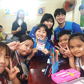 Yeungnam University Vietnam volunteer group and children